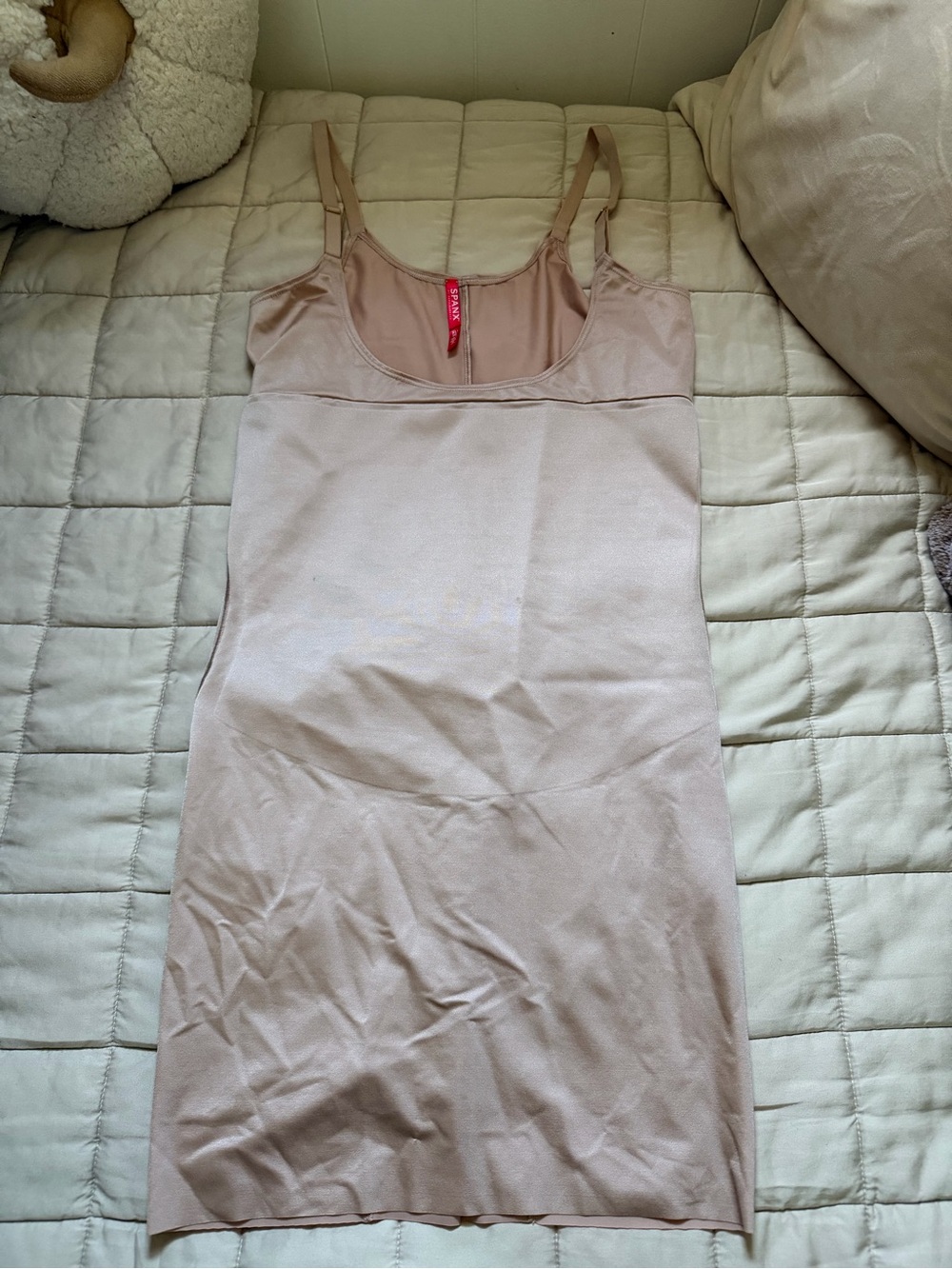 SPANX Nude smart grip shape wear Slip in Light Beige